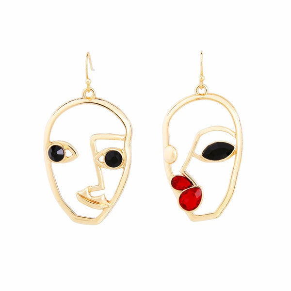 Elegant modern Women Earrings